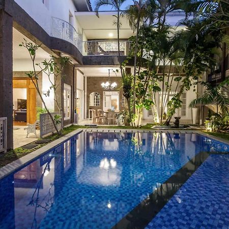 Villa Alexandra Seminyak Kerobokan Εξωτερικό φωτογραφία