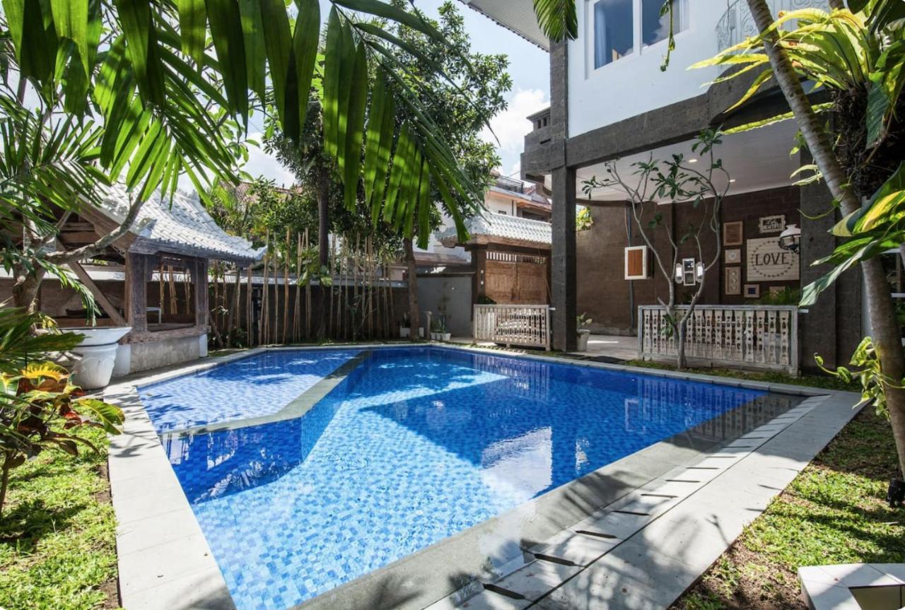 Villa Alexandra Seminyak Kerobokan Εξωτερικό φωτογραφία